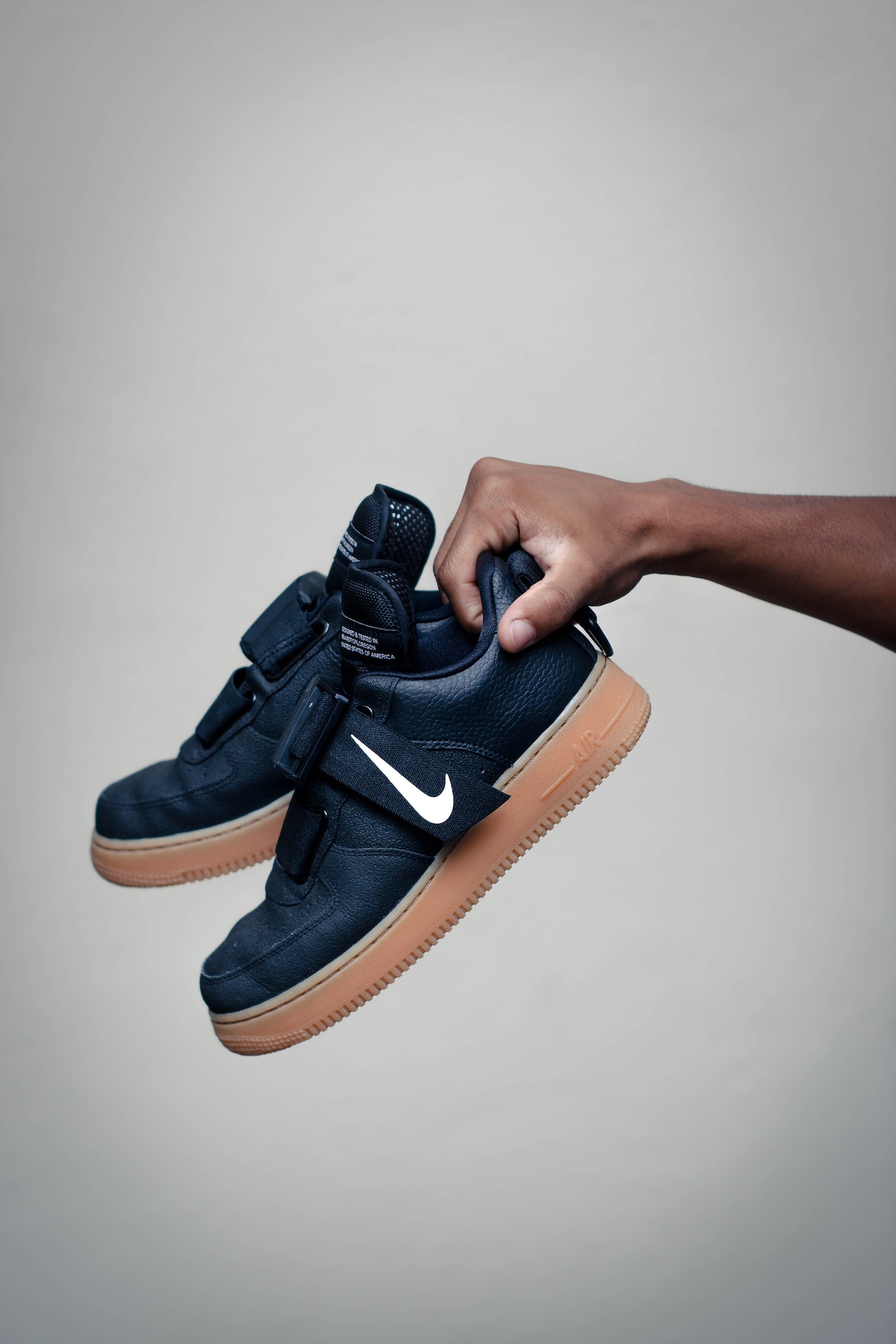 NIKE AIR FORCE 1 UTILITY BLACK